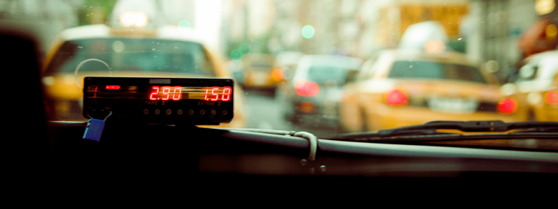 タクシー運賃と仮想通貨、いくらになるかわからないものへの恐怖